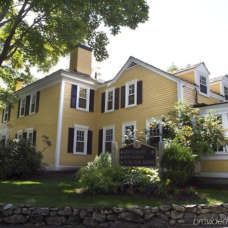 Bedford Village Inn Exteriör bild