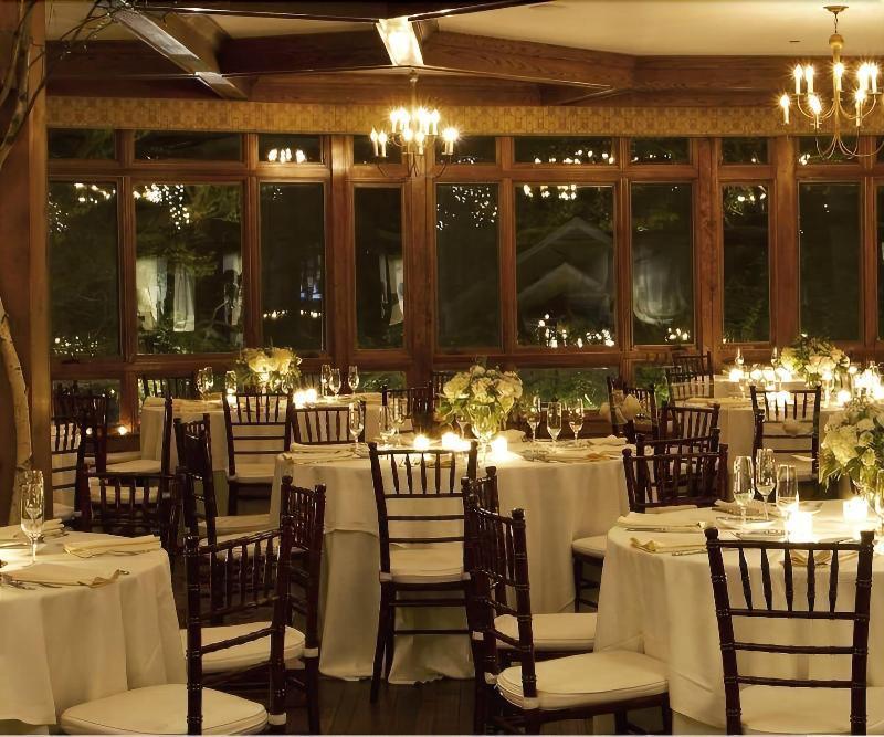 Bedford Village Inn Exteriör bild